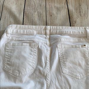 Tommy Hilfiger white denim. Size 10. Ankle length.